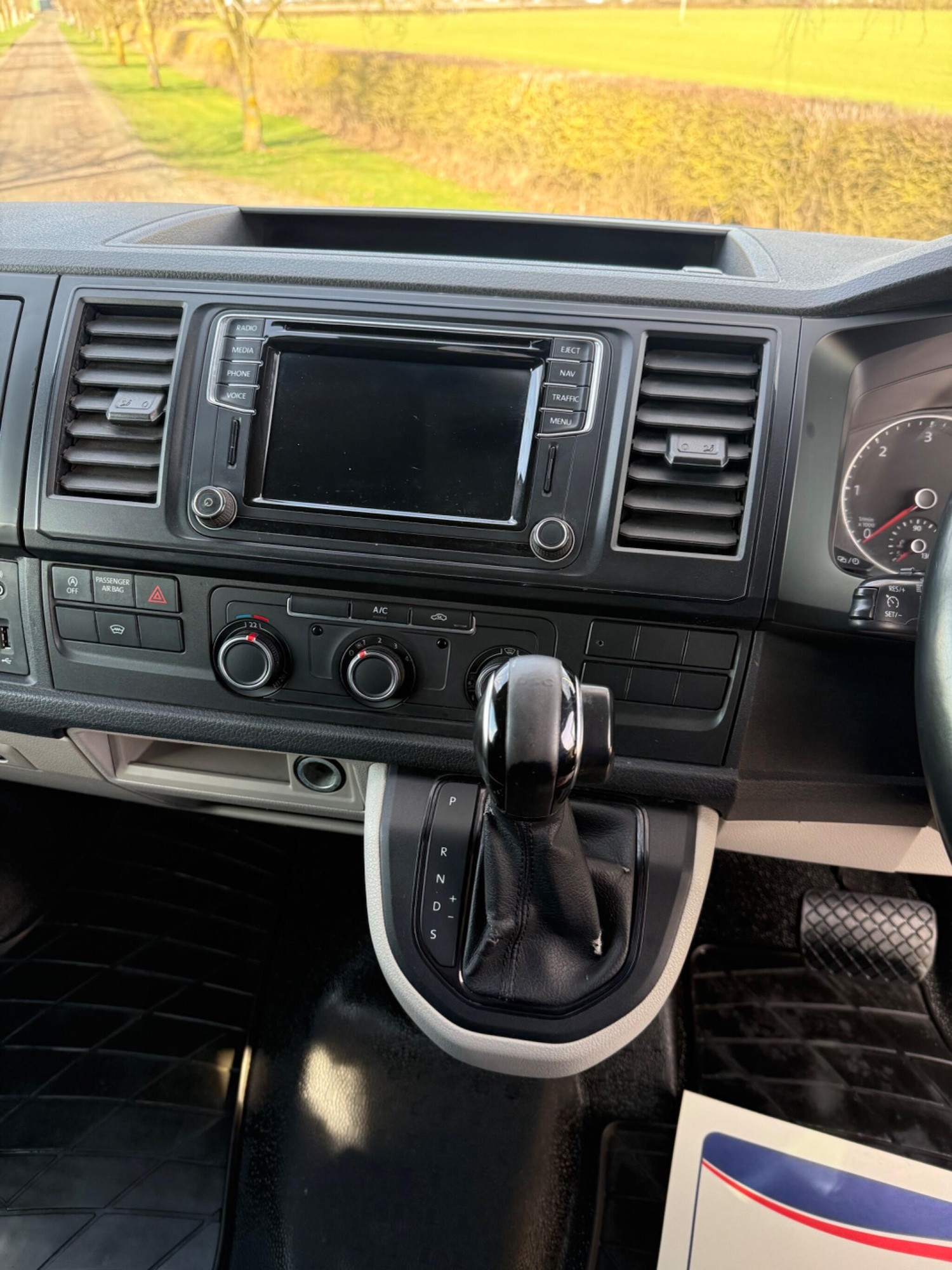 Used Volkswagen Transporter for sale - 77670639: Photo 8