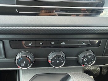 Used Volkswagen Transporter 2020 for sale - 77723217: Photo