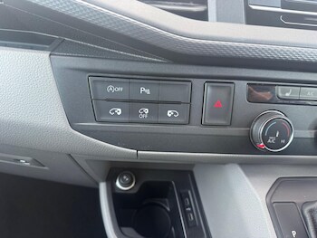 Used Volkswagen Transporter 2020 for sale - 77723217: Photo