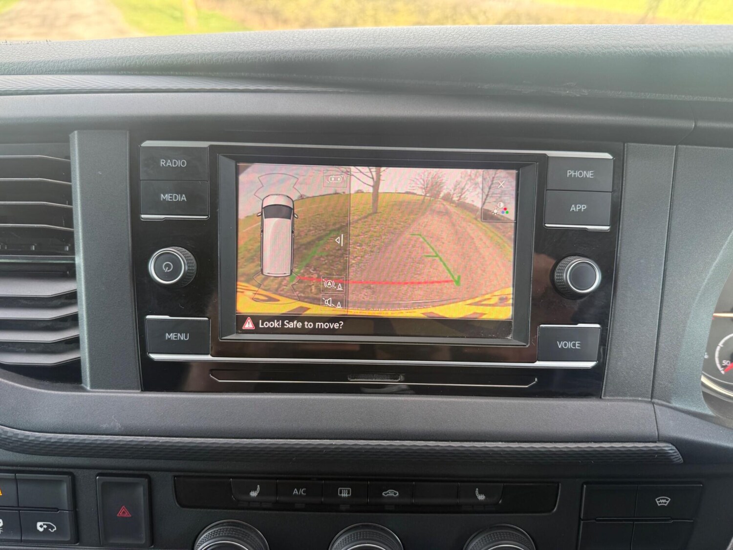 Used Volkswagen Transporter for sale - 77723217: Photo 6