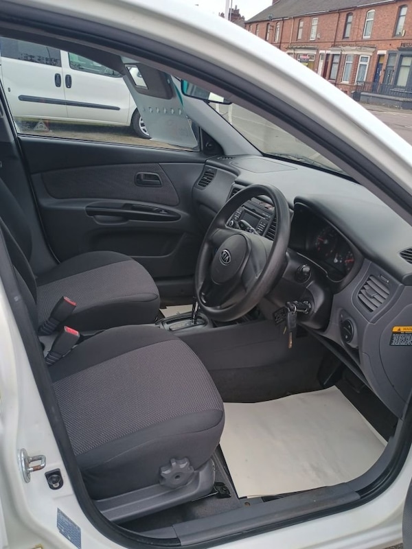 Used Kia Rio 2010 for sale - 76245238: Photo 19