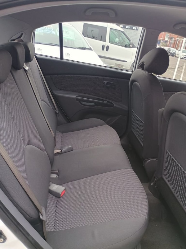 Used Kia Rio 2010 for sale - 76245238: Photo 20