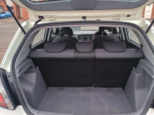 Used Kia Rio 2010 for sale - 76245238: Photo 7