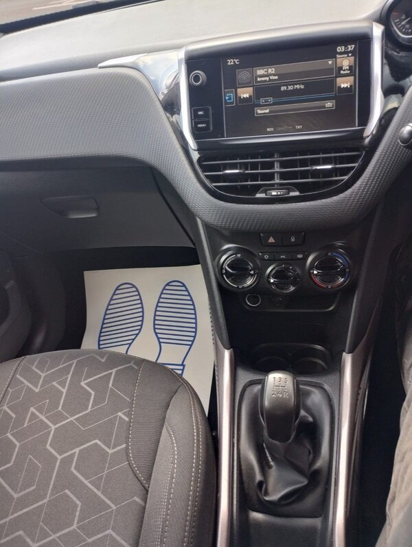 Used Peugeot 2008 2015 for sale - 74617099: Photo 15