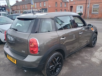 Used MINI Countryman 2011 for sale - 76019202: Photo