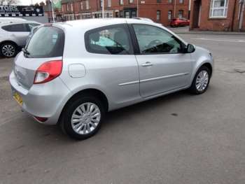 Used Renault Clio 2012 for sale - 74483799: Photo