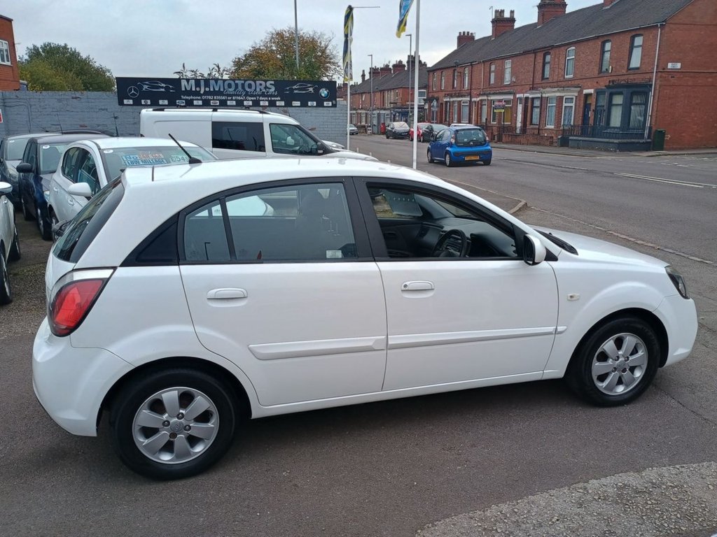 Used Kia Rio 2010 for sale - 76375975: Photo 3