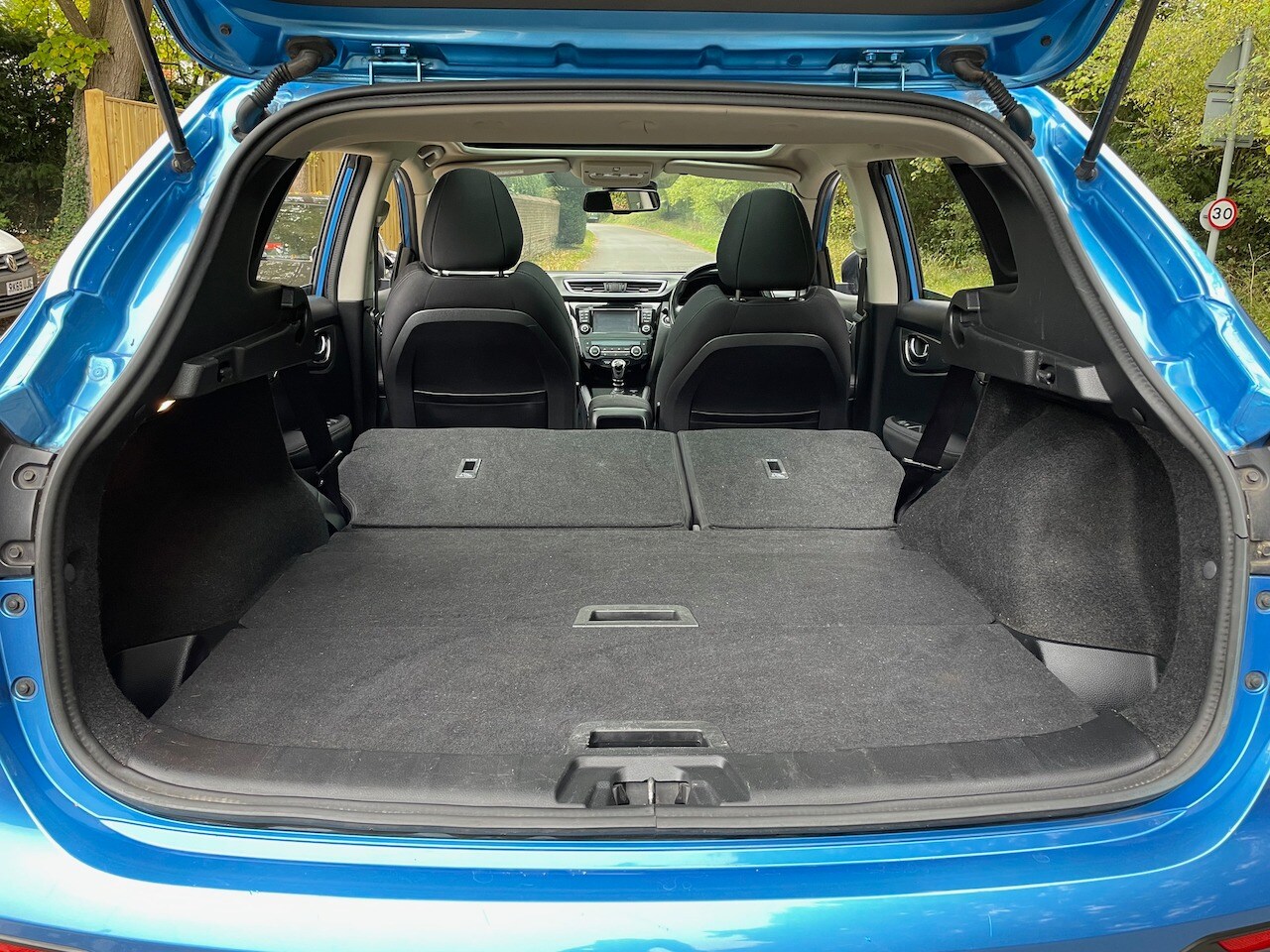 Used Nissan Qashqai 2017 for sale - 75856467: Photo 17