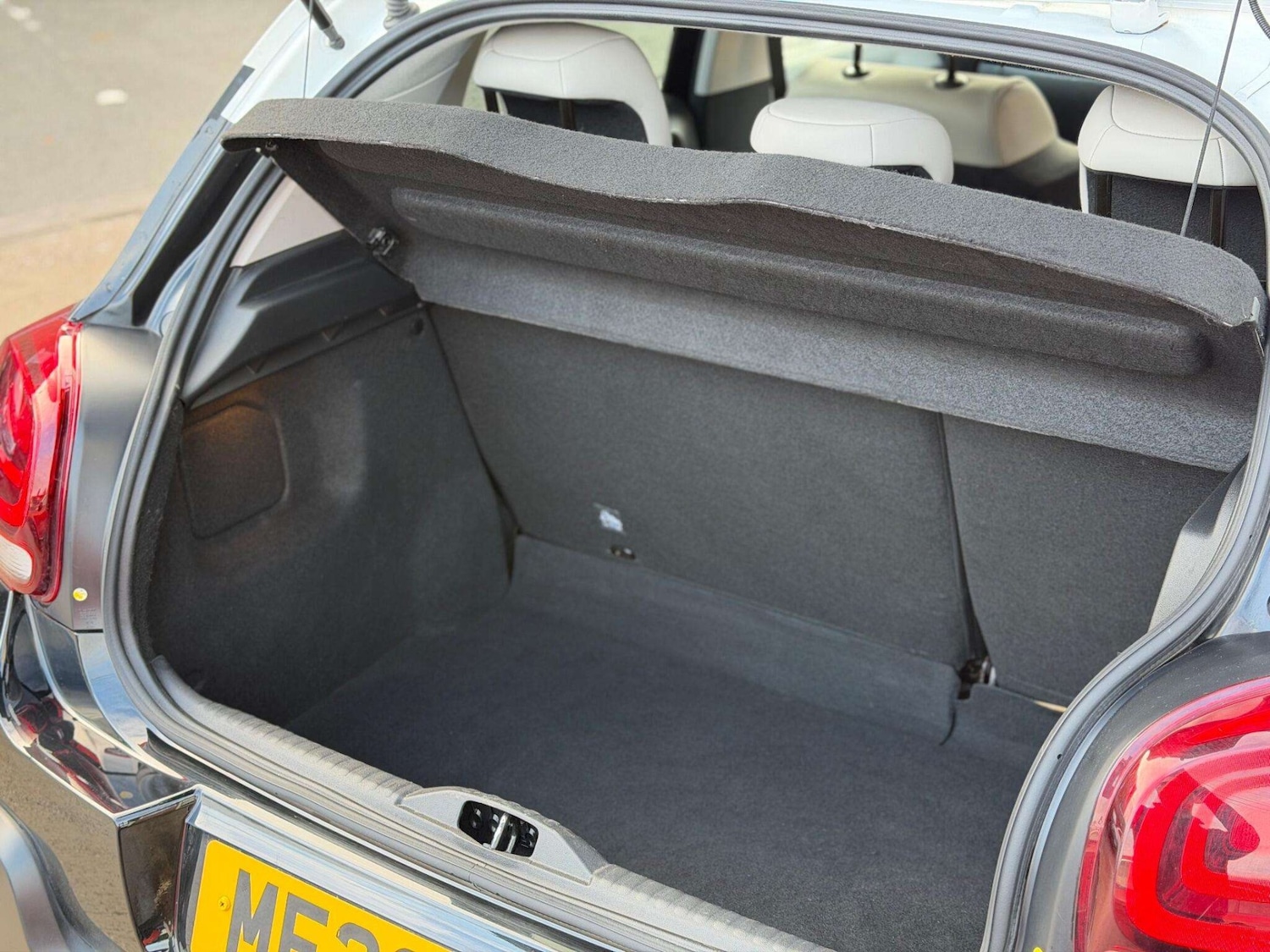 Used Citroen C3 2023 for sale - 77342823: Photo 8