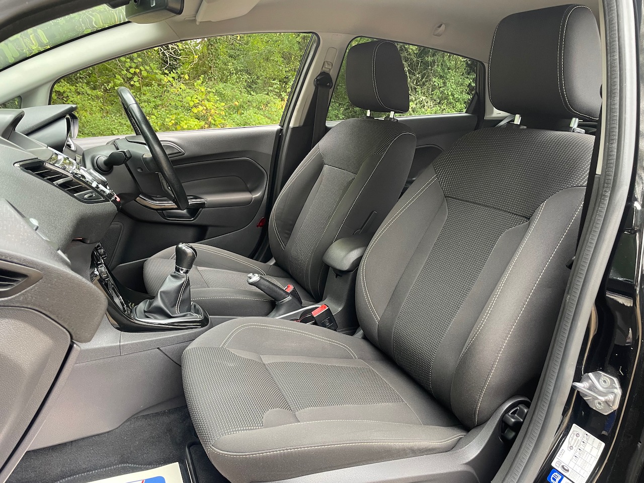 Used Ford Fiesta 2017 for sale - 75587424: Photo 12