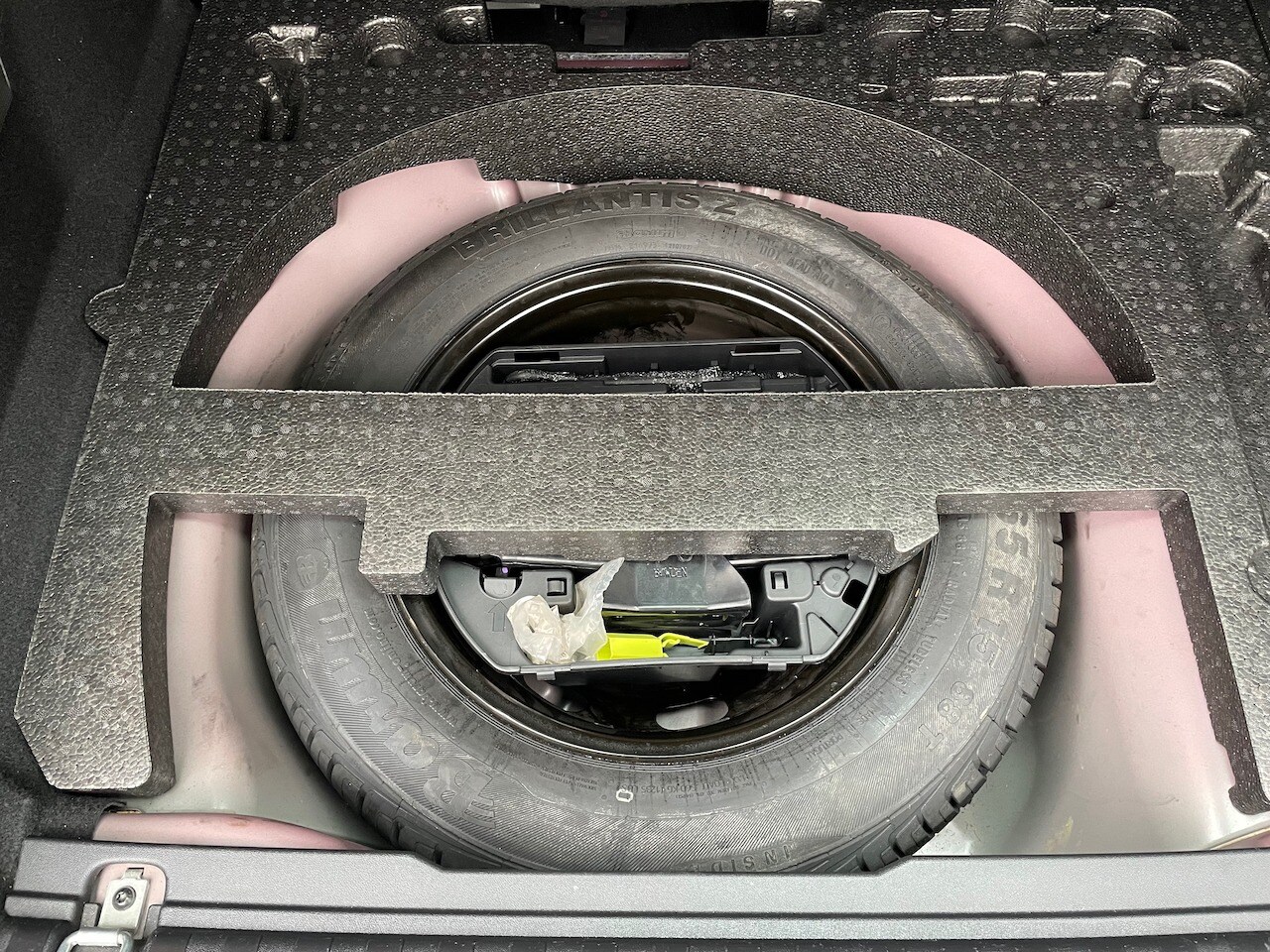 Used Peugeot 2008 2017 for sale - 76012011: Photo 29