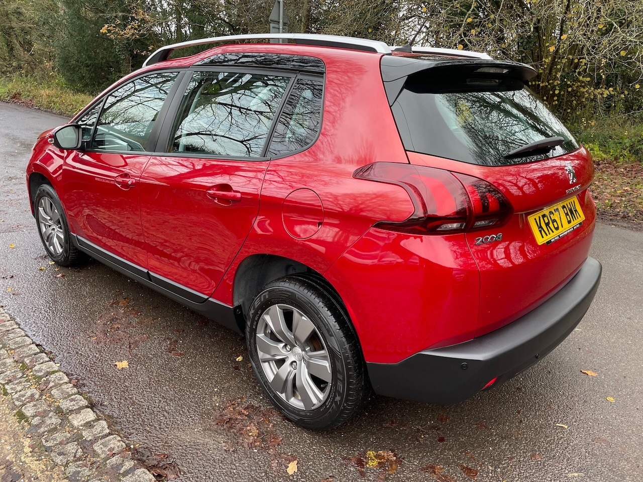 Used Peugeot 2008 2017 for sale - 76012011: Photo 4