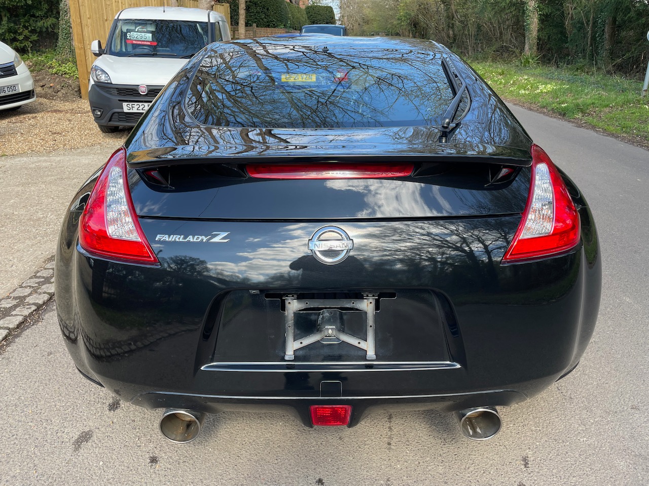 Used Nissan 370 Z 2009 for sale - 78141137: Photo 8