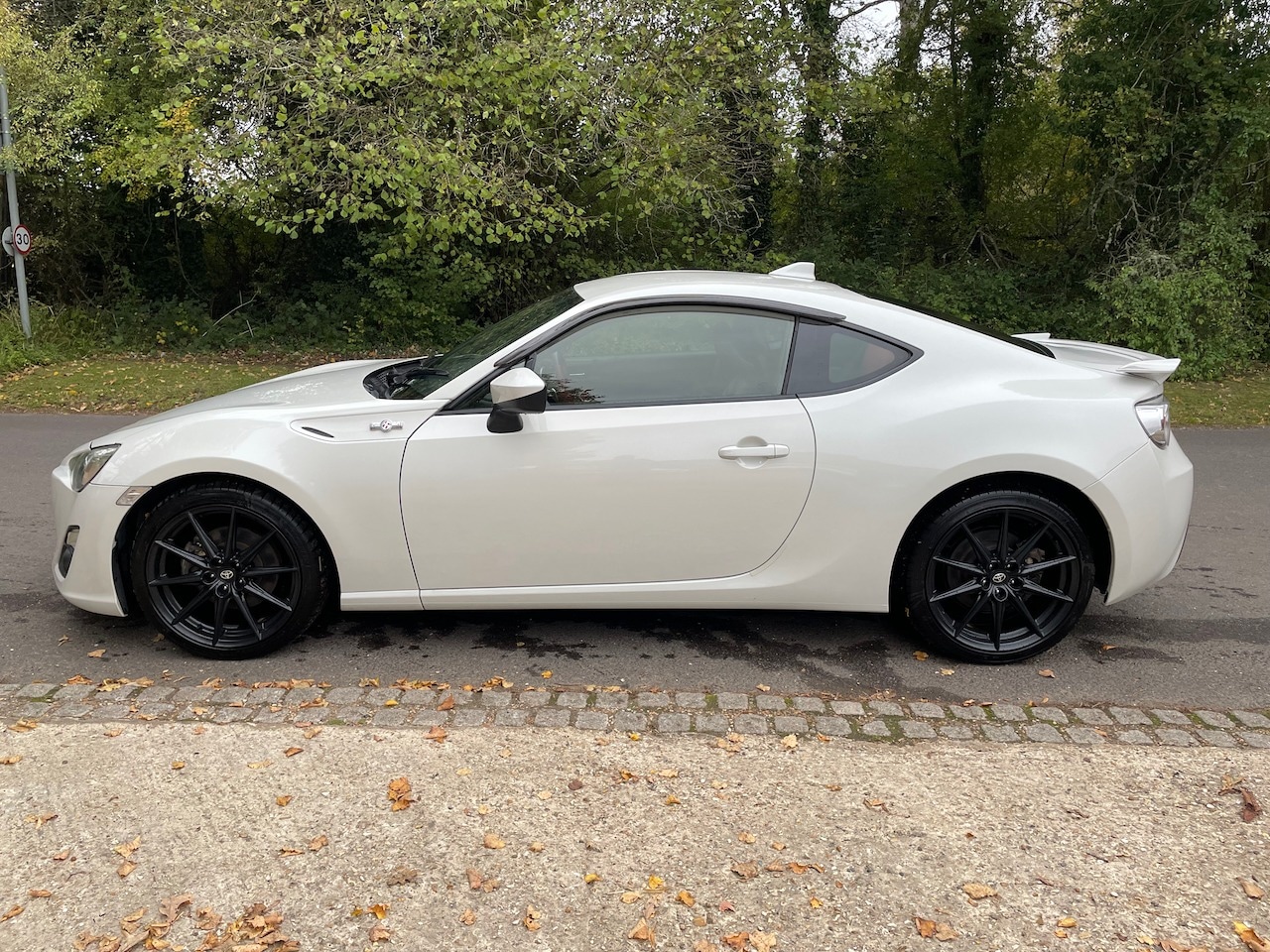 Used Toyota GT86 2014 for sale - 76237484: Photo 8