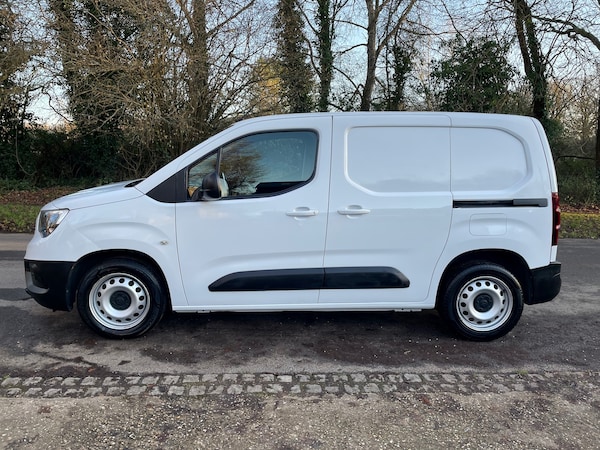 Used Vauxhall Combo 2019 for sale - 75995419: Photo 2