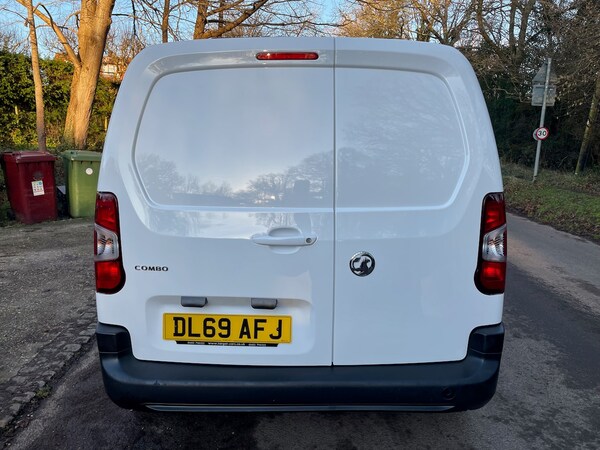 Used Vauxhall Combo 2019 for sale - 75995419: Photo 3