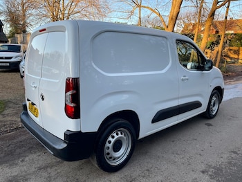 Used Vauxhall Combo 2019 for sale - 75995419: Photo 4