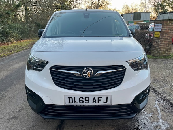Used Vauxhall Combo 2019 for sale - 75995419: Photo 8