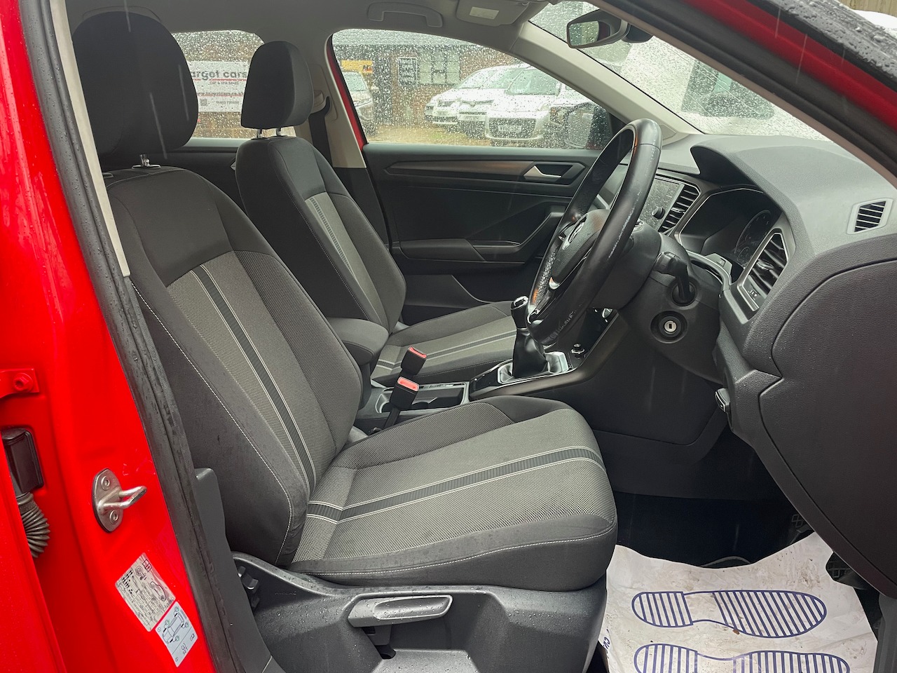 Used Volkswagen T-Roc 2018 for sale - 77113344: Photo 10