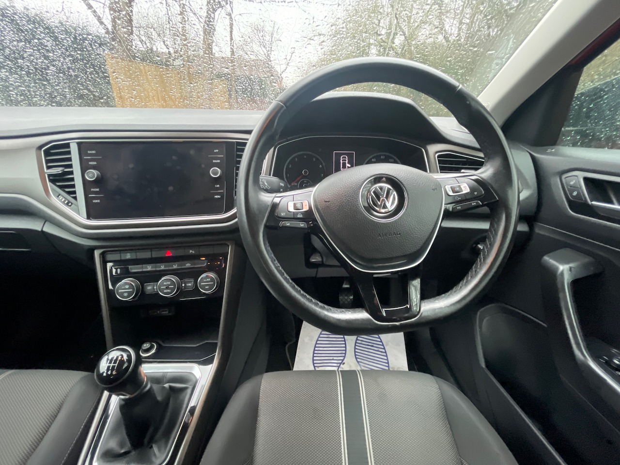 Used Volkswagen T-Roc 2018 for sale - 77113344: Photo 14