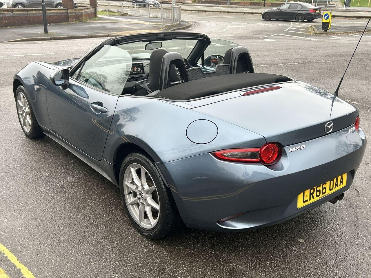 Used Mazda MX-5 2016 for sale - 77932340: Photo 2