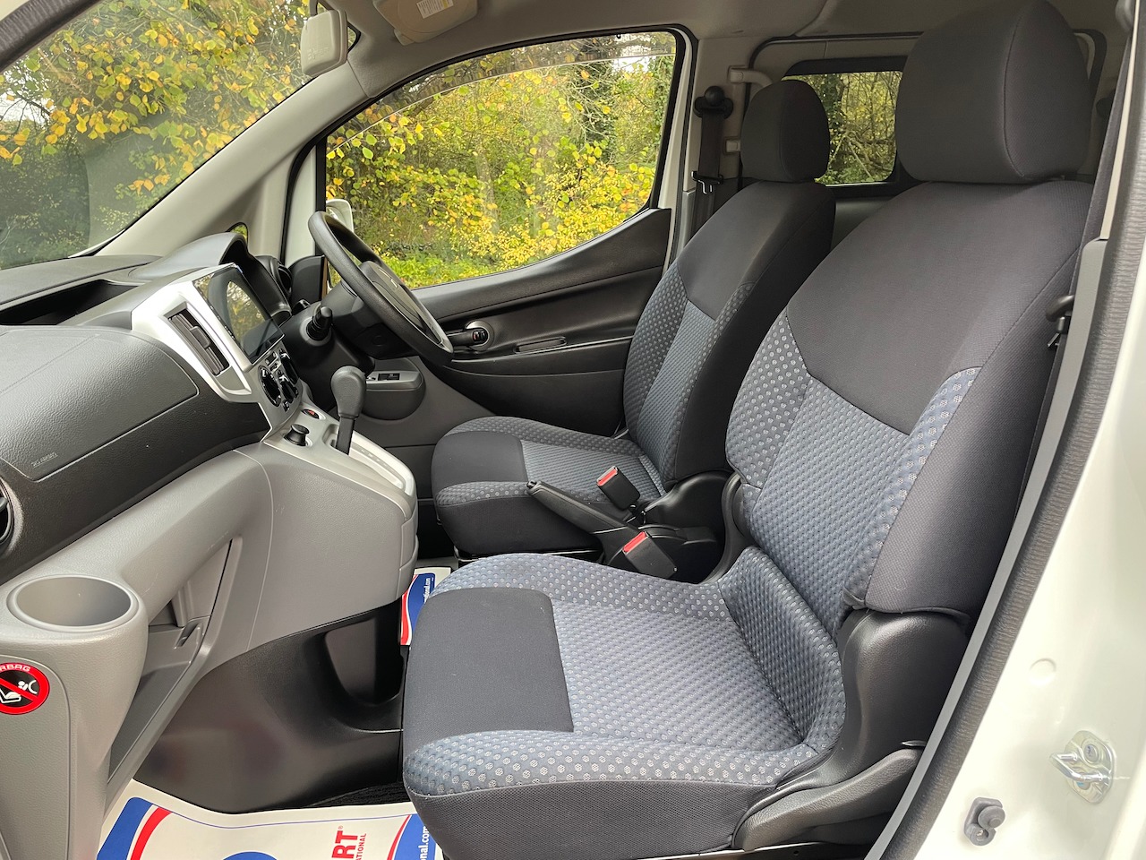 Used Mitsubishi Delica 2023 for sale - 76498420: Photo 15