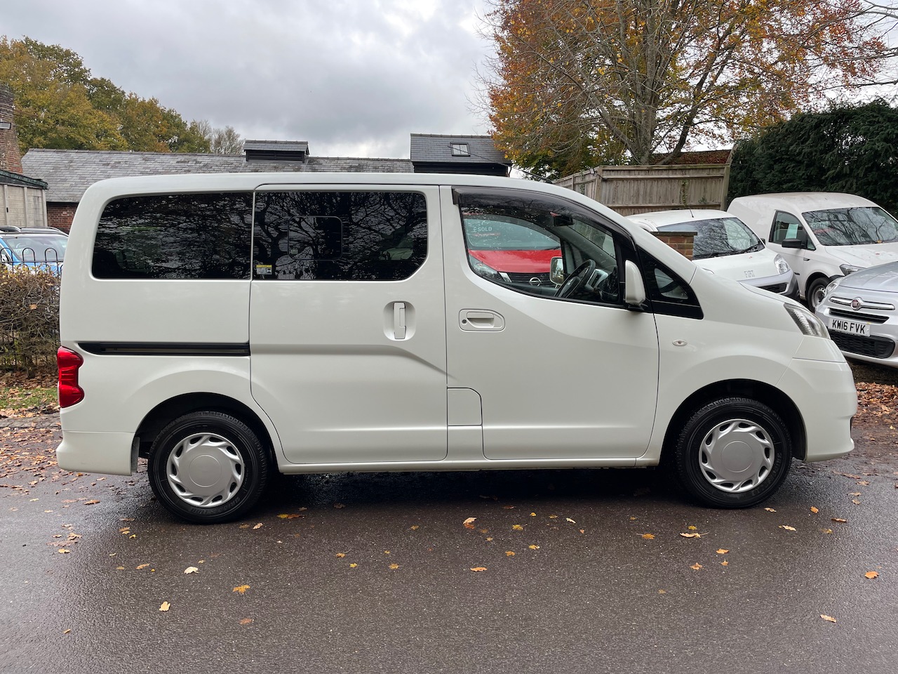 Used Mitsubishi Delica 2023 for sale - 76498420: Photo 5