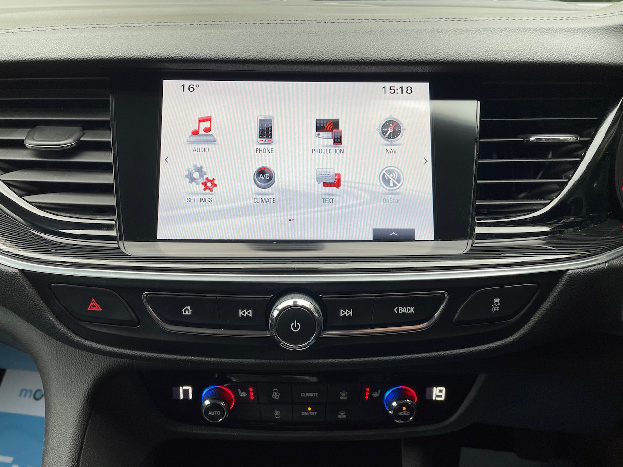 Used Vauxhall Insignia 2017 for sale - 76143616: Photo 18