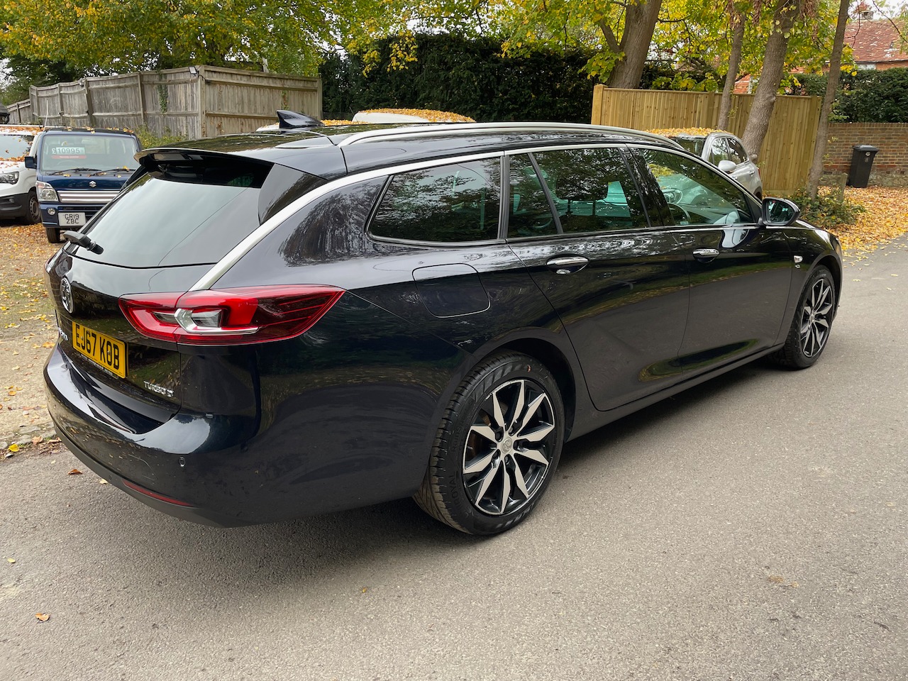 Used Vauxhall Insignia 2017 for sale - 76143616: Photo 3