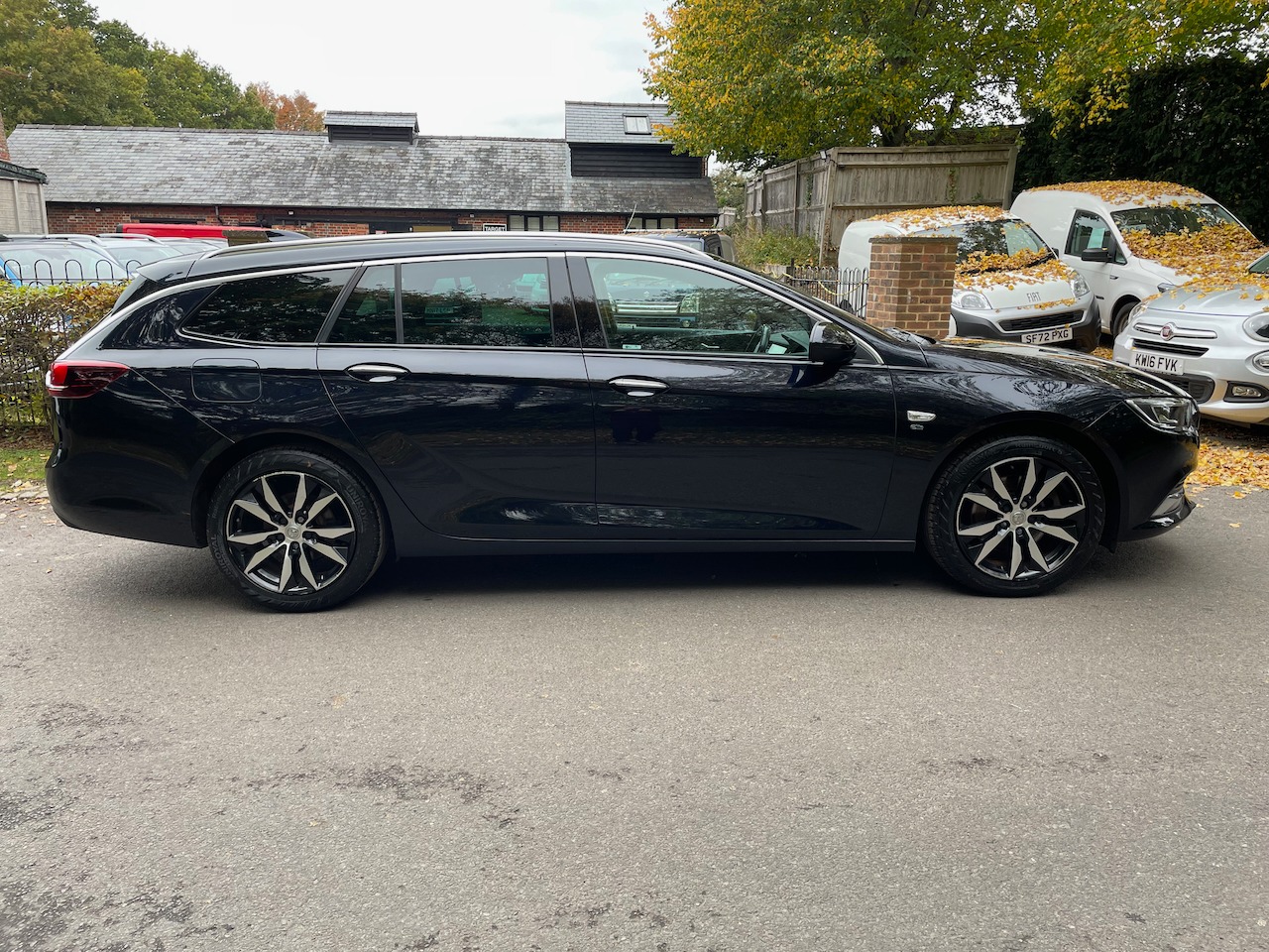 Used Vauxhall Insignia 2017 for sale - 76143616: Photo 5