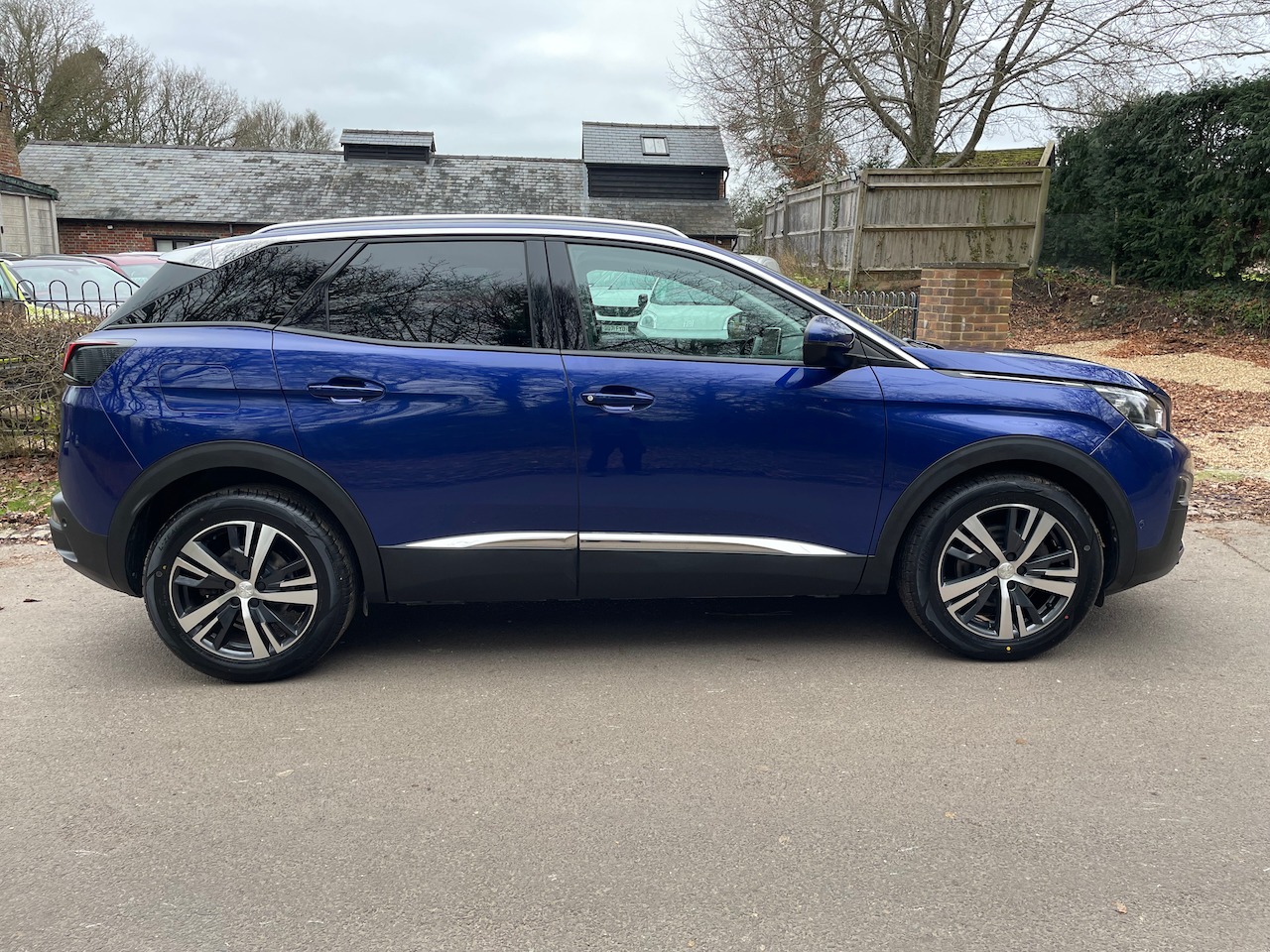 Used Peugeot 3008 2018 for sale - 77046450: Photo 6