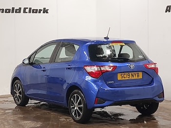 Used Toyota Yaris 2019 for sale - 78634152: Photo