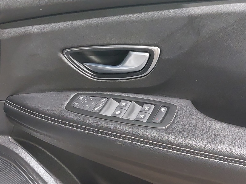 Used Renault Scenic 2019 for sale - 76696228: Photo 15