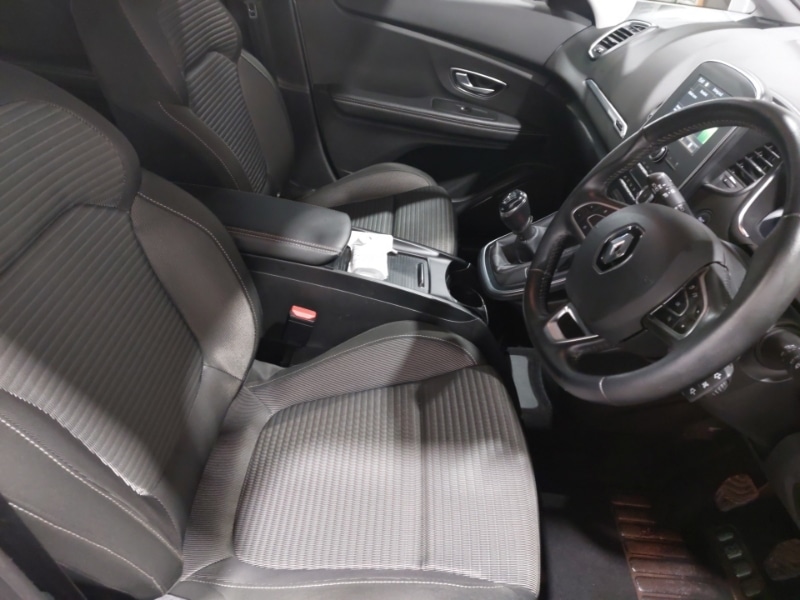 Used Renault Scenic 2019 for sale - 76696228: Photo 18