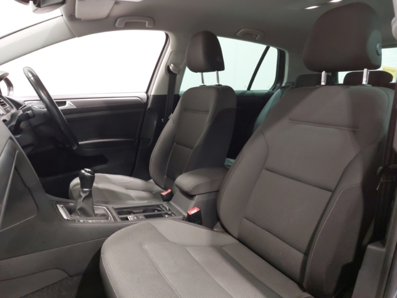 Used Volkswagen Golf 2020 for sale - 76629356: Photo 5