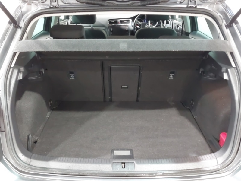 Used Volkswagen Golf 2020 for sale - 76629356: Photo 8