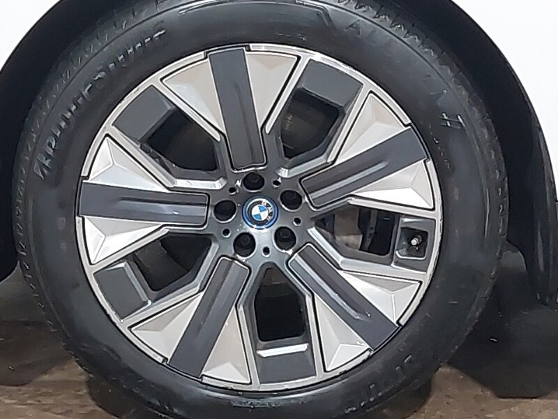 Used BMW iX 2022 for sale - 77947555: Photo 13