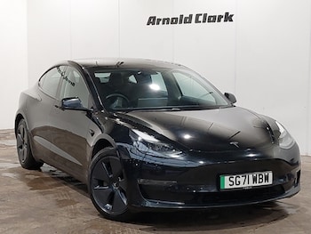 Tesla - Model 3
