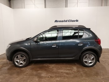 Used Dacia Sandero Stepway 2018 for sale - 78478211: Photo