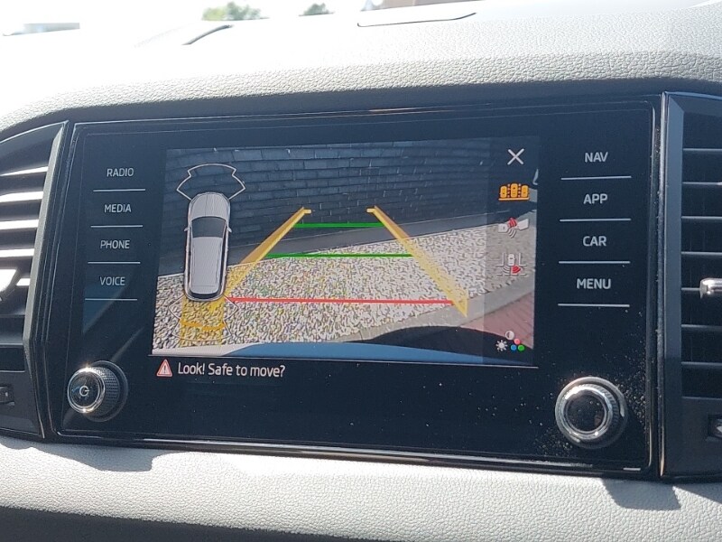 Used Skoda Karoq 2024 for sale - 76779882: Photo 19