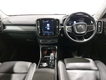 Used Volvo XC40 2024 for sale - 77208939: Photo