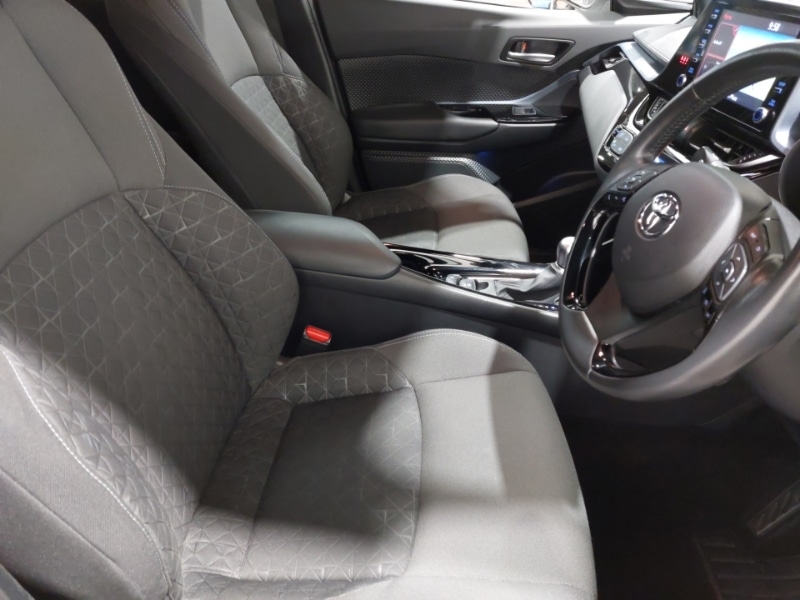 Used Toyota C-HR 2021 for sale - 77380174: Photo 14