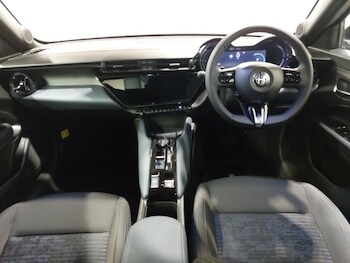 Used Alfa Romeo Junior 2025 for sale - 78065851: Photo