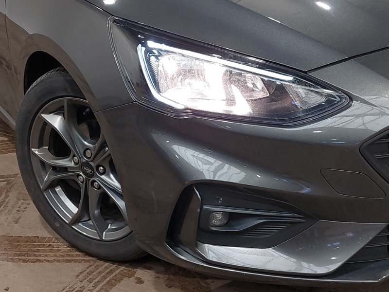 Used Ford Focus 2019 for sale - 77548792: Photo 9