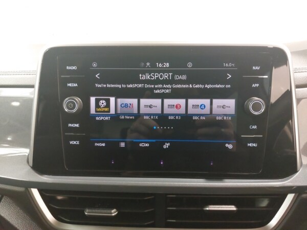 Used Volkswagen T-Roc 2024 for sale - 75424125: Photo 14