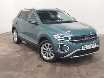 Used Volkswagen T-Roc 2024 for sale - 75424125: Photo
