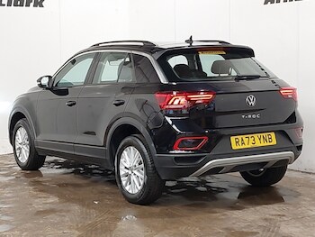 Used Volkswagen T-Roc 2024 for sale - 78928802: Photo