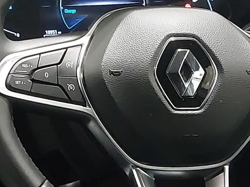 Used Renault Clio 2022 for sale - 76970539: Photo 10