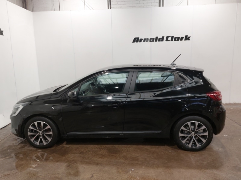 Used Renault Clio 2022 for sale - 76970539: Photo 4