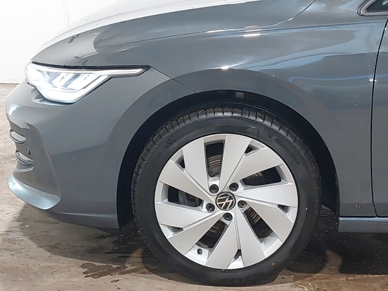 Used Volkswagen Golf 2024 for sale - 76970536: Photo 13